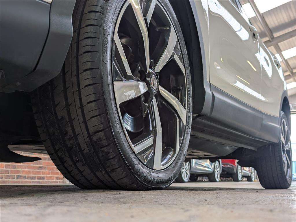 <p>2019 NISSAN QASHQAI TEKNA DCI</p>