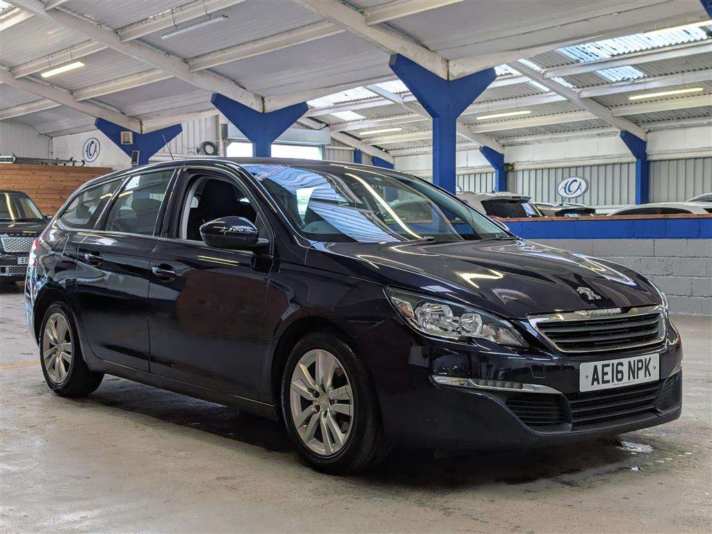<p>2016 PEUGEOT 308 ACTIVE SW HDI BLUE S/</p>