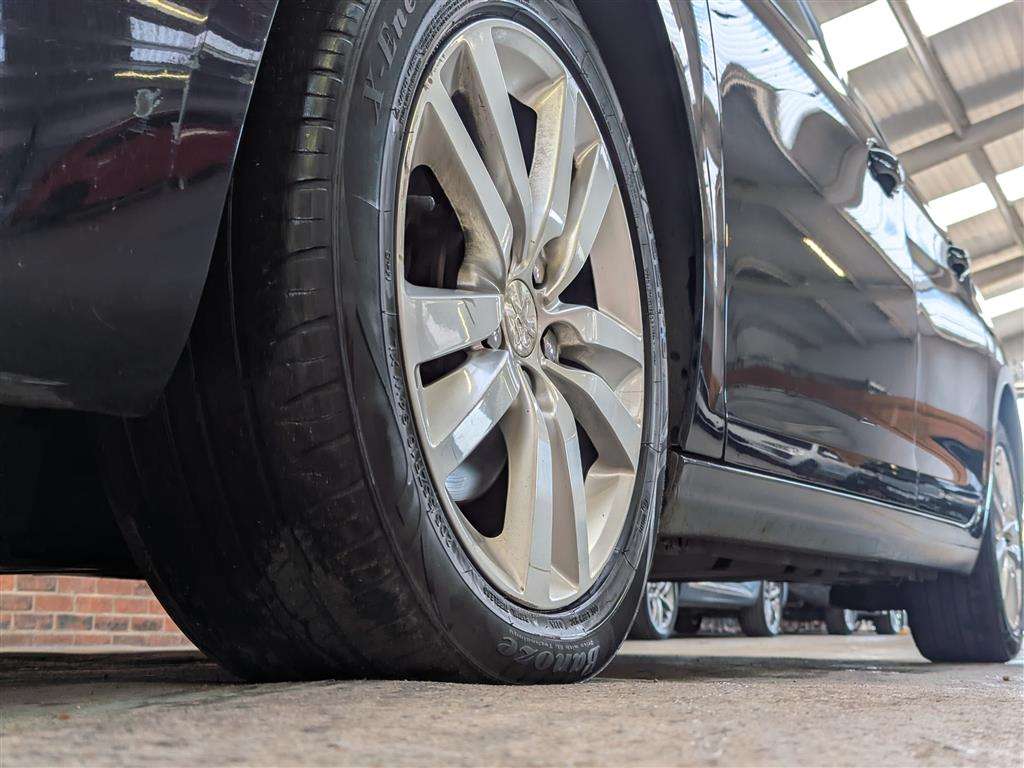 <p>2016 PEUGEOT 308 ACTIVE SW HDI BLUE S/</p>