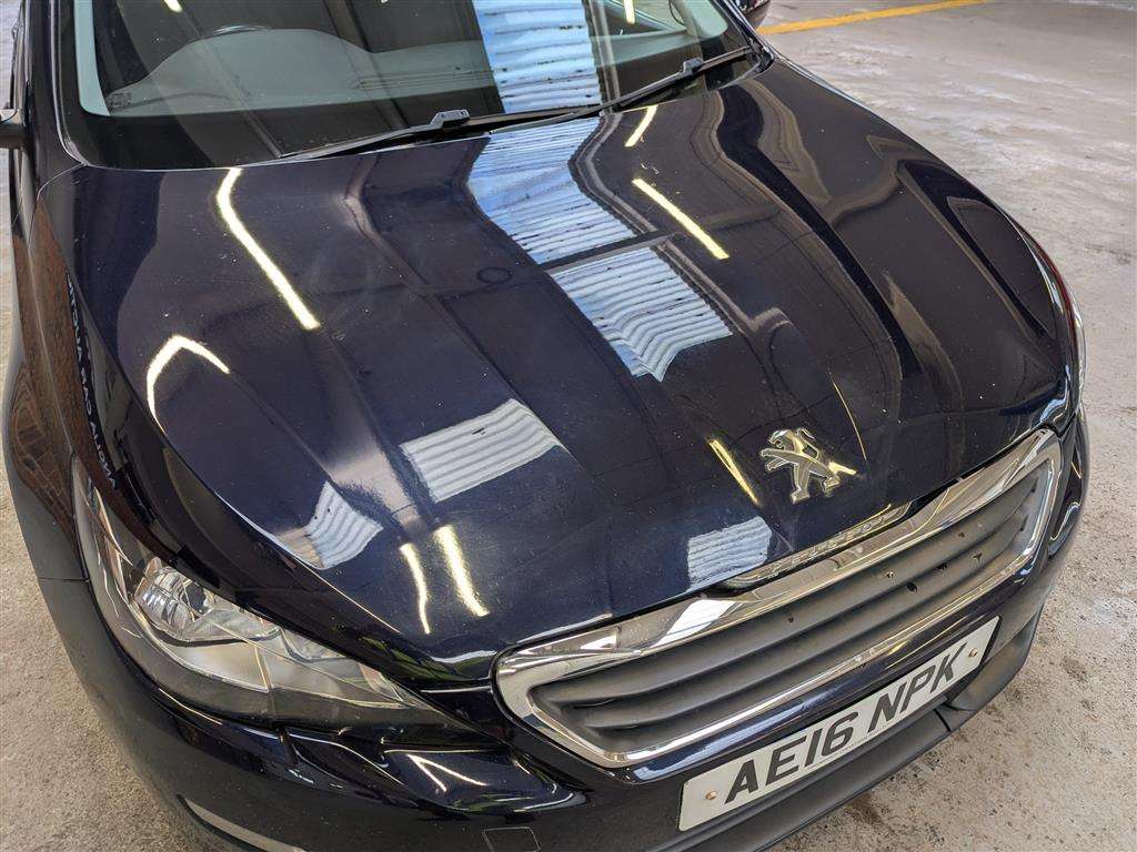 <p>2016 PEUGEOT 308 ACTIVE SW HDI BLUE S/</p>