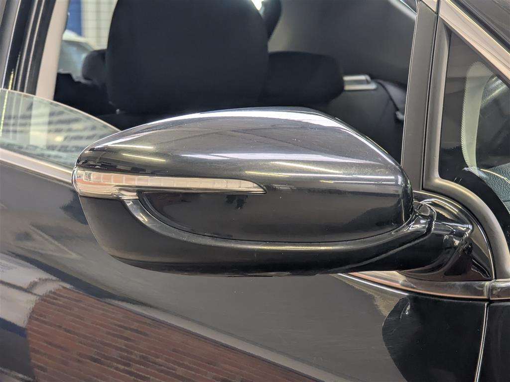 <p>2015 KIA CEED 2 ECODYNAMICS</p>