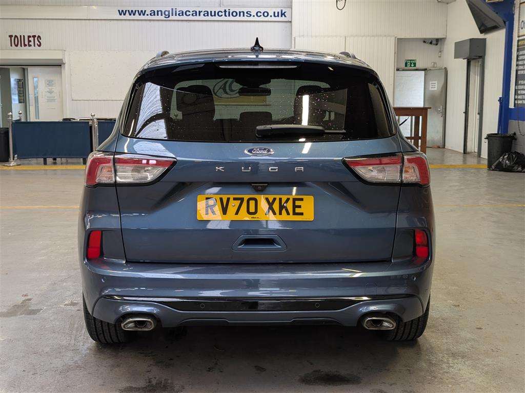 <p>2021 FORD KUGA ST-LINE X ED ECOBLUE</p>