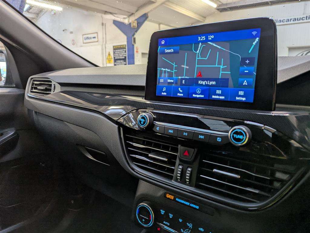 <p>2021 FORD KUGA ST-LINE X ED ECOBLUE</p>