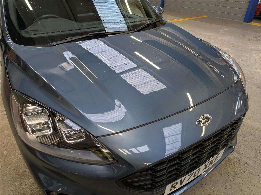 <p>2021 FORD KUGA ST-LINE X ED ECOBLUE</p>