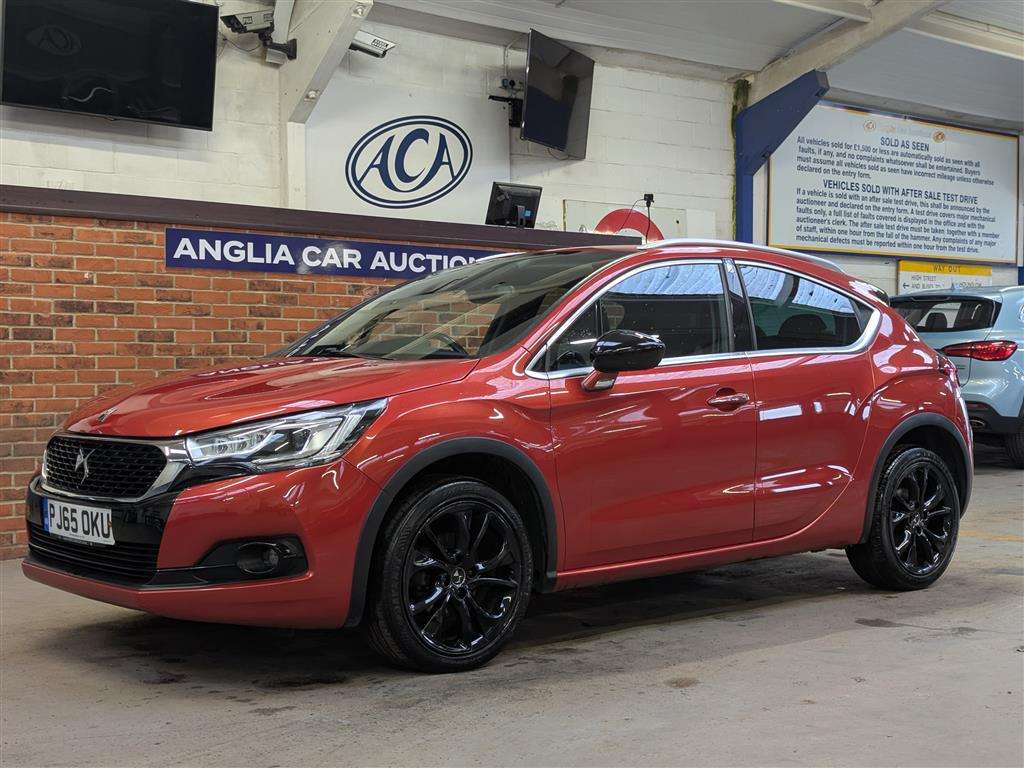 <p>2015 DS DS4 CROSSBACK BLUEHDI S/S</p>