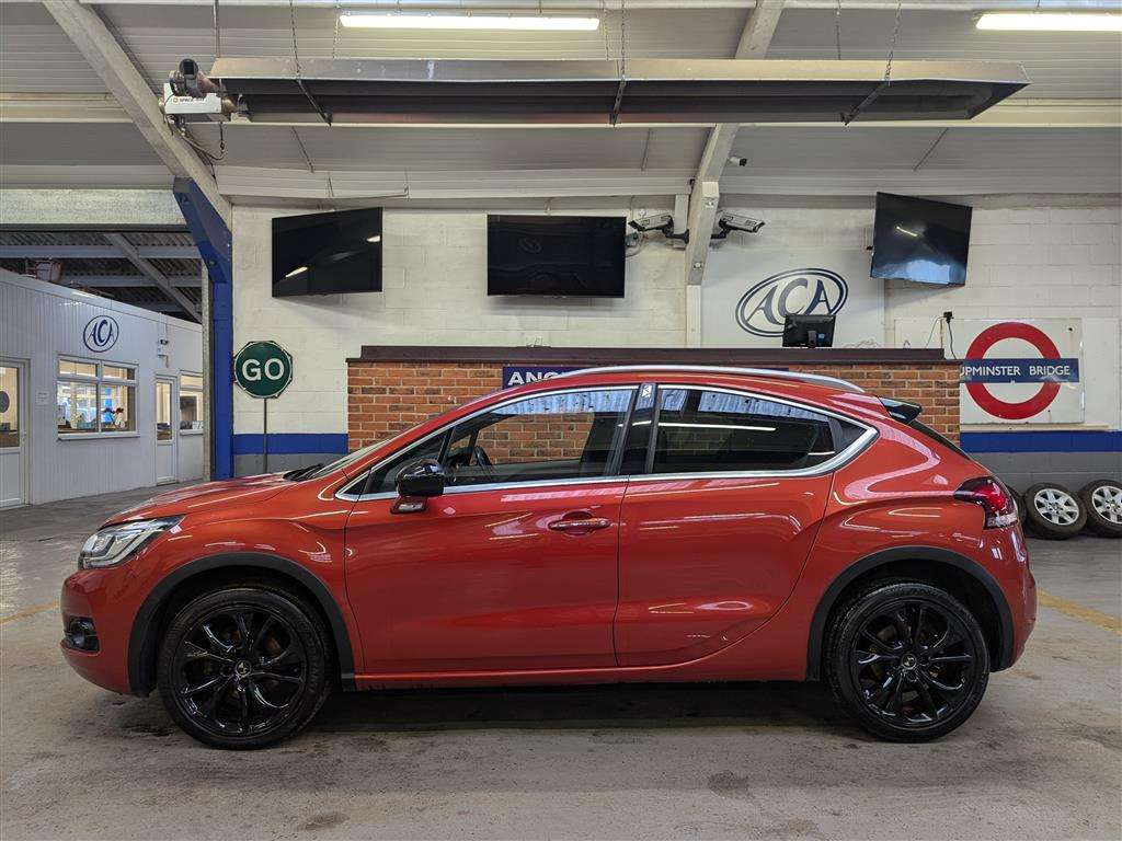 <p>2015 DS DS4 CROSSBACK BLUEHDI S/S</p>