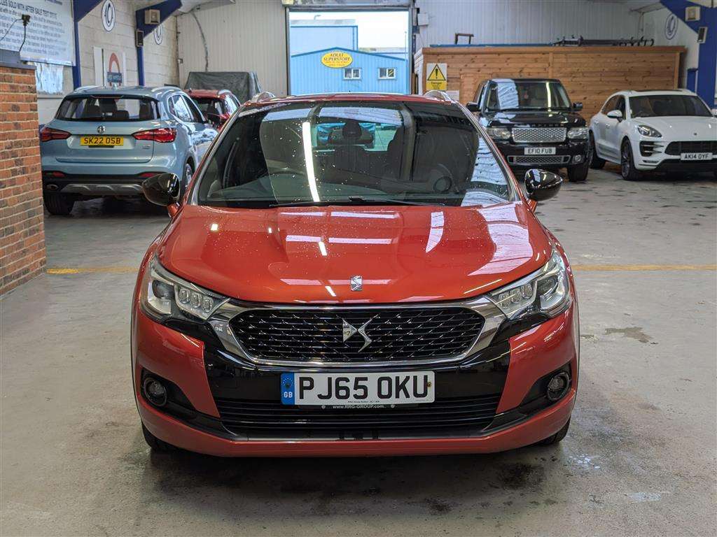 <p>2015 DS DS4 CROSSBACK BLUEHDI S/S</p>