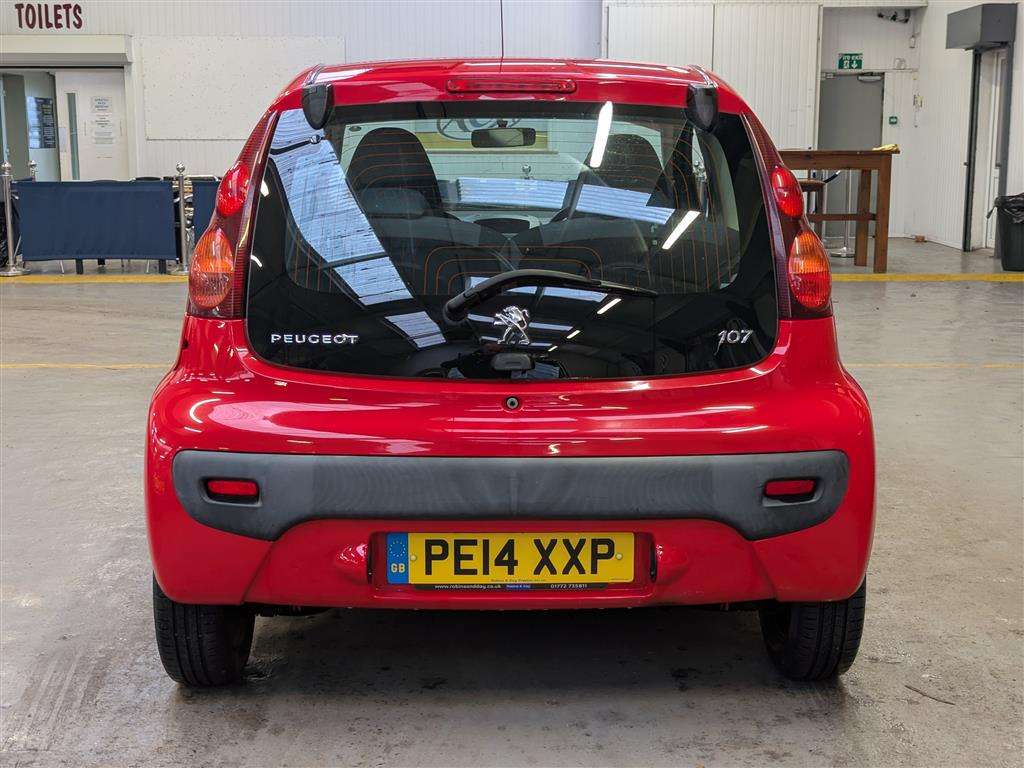 <p>2014 PEUGEOT 107 ACCESS</p>
