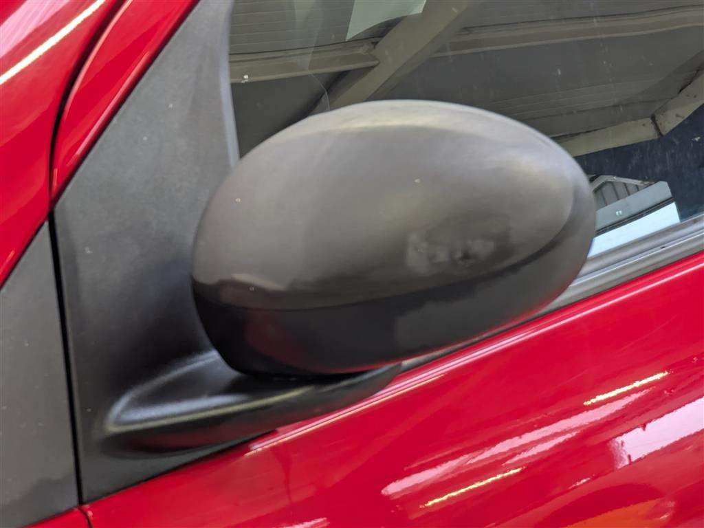 <p>2014 PEUGEOT 107 ACCESS</p>