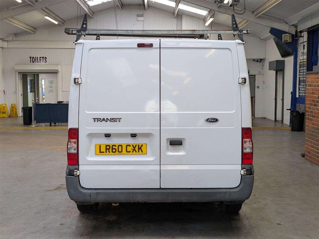 <p>2010 FORD TRANSIT 115 T280S FWD</p>