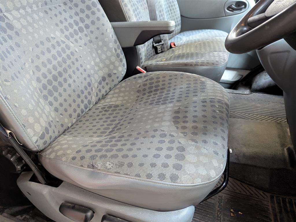 <p>2010 FORD TRANSIT 115 T280S FWD</p>