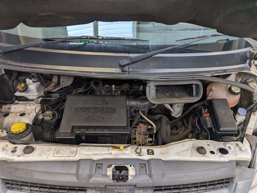 <p>2010 FORD TRANSIT 115 T280S FWD</p>