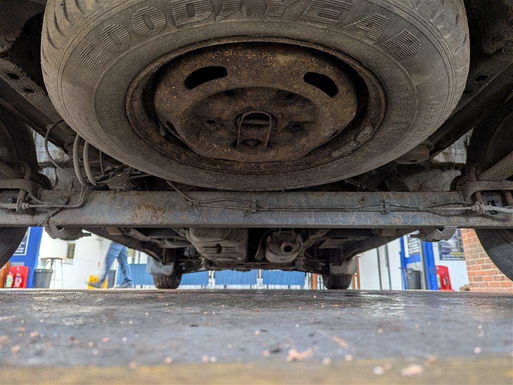 <p>2010 FORD TRANSIT 115 T280S FWD</p>