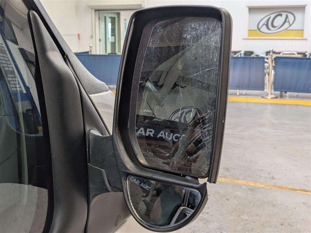 <p>2010 FORD TRANSIT 115 T280S FWD</p>