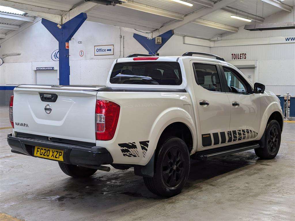 <p>2020 NISSAN NAVARA N-GUARD DCI AUTO</p>