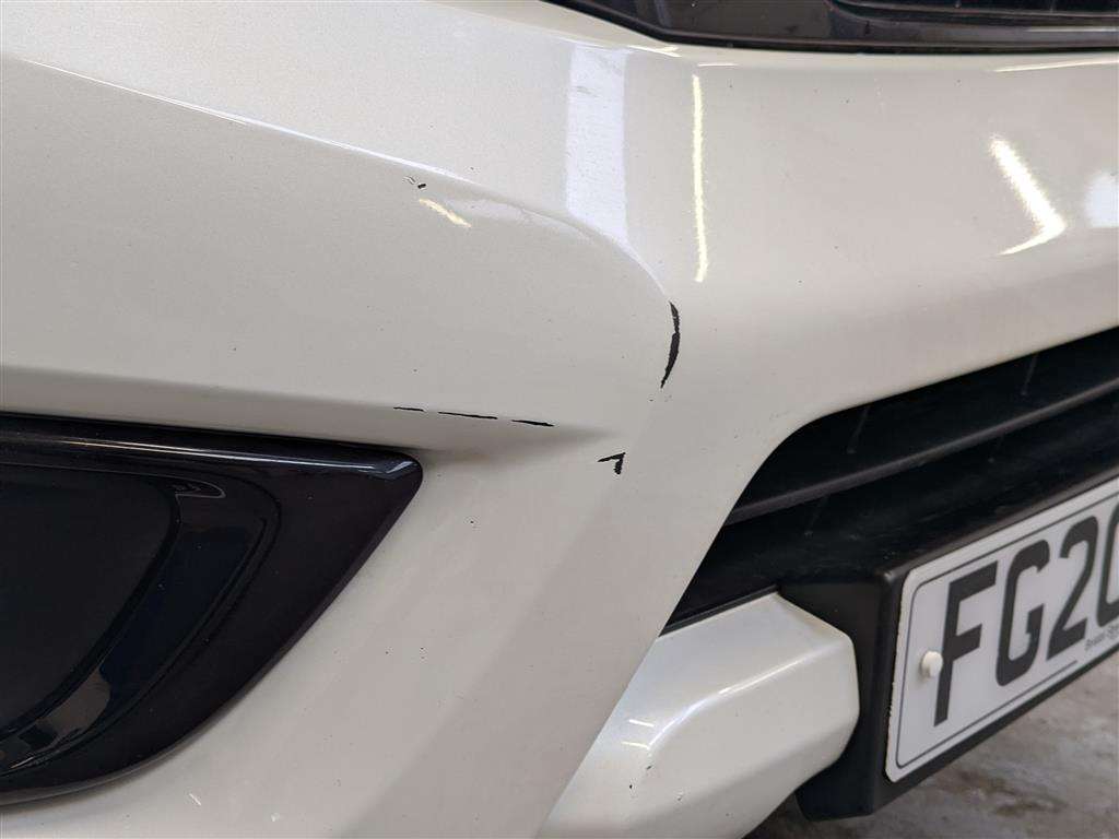 <p>2020 NISSAN NAVARA N-GUARD DCI AUTO</p>