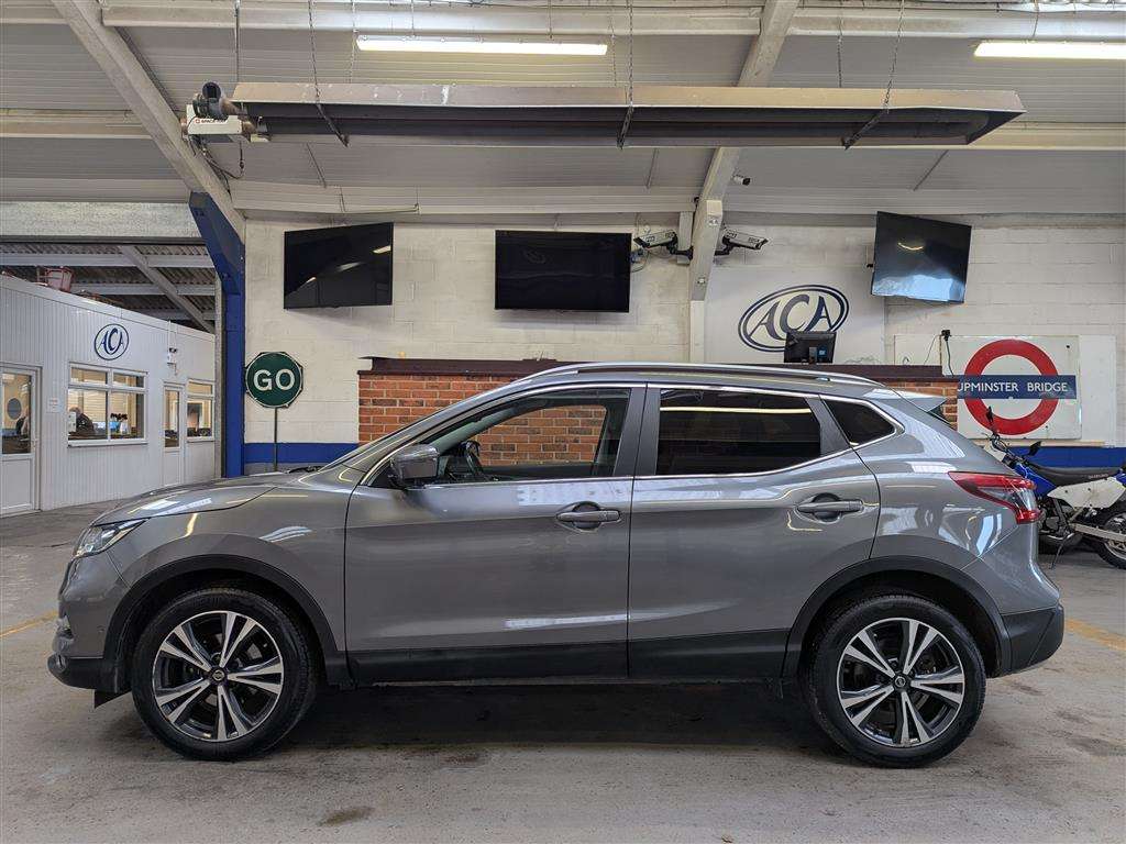 <p>2019 NISSAN QASHQAI N-CONNECTA DIG-T</p>