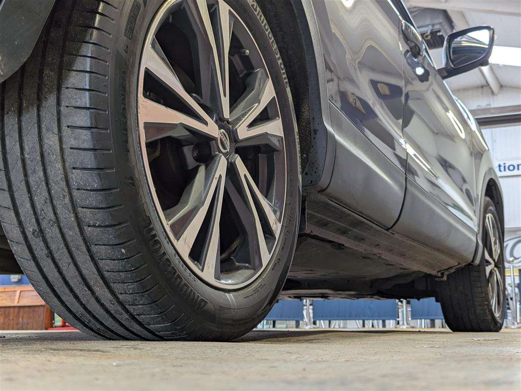 <p>2019 NISSAN QASHQAI N-CONNECTA DIG-T</p>