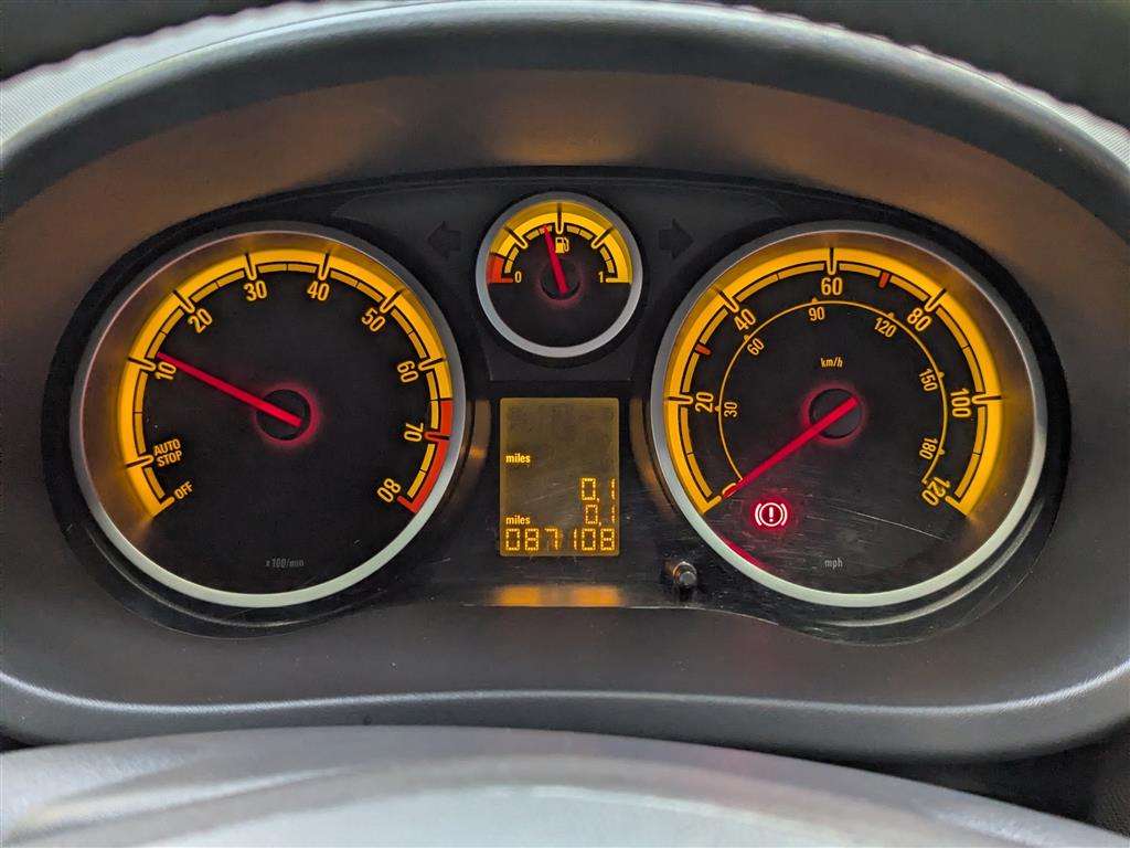 <p>2014 VAUXHALL CORSA BLACK EDITION</p>