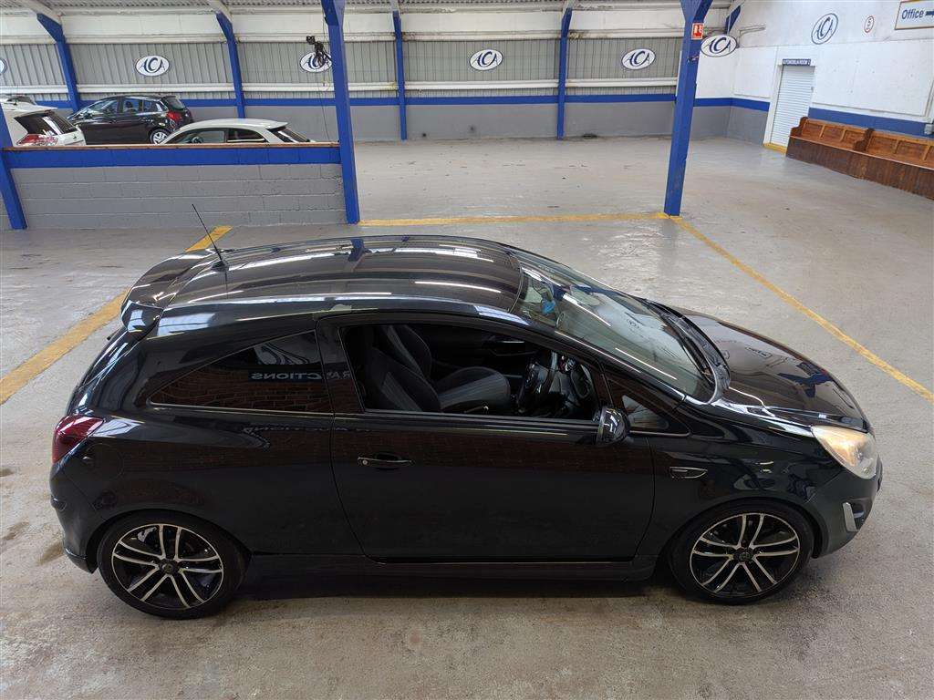 <p>2014 VAUXHALL CORSA BLACK EDITION</p>