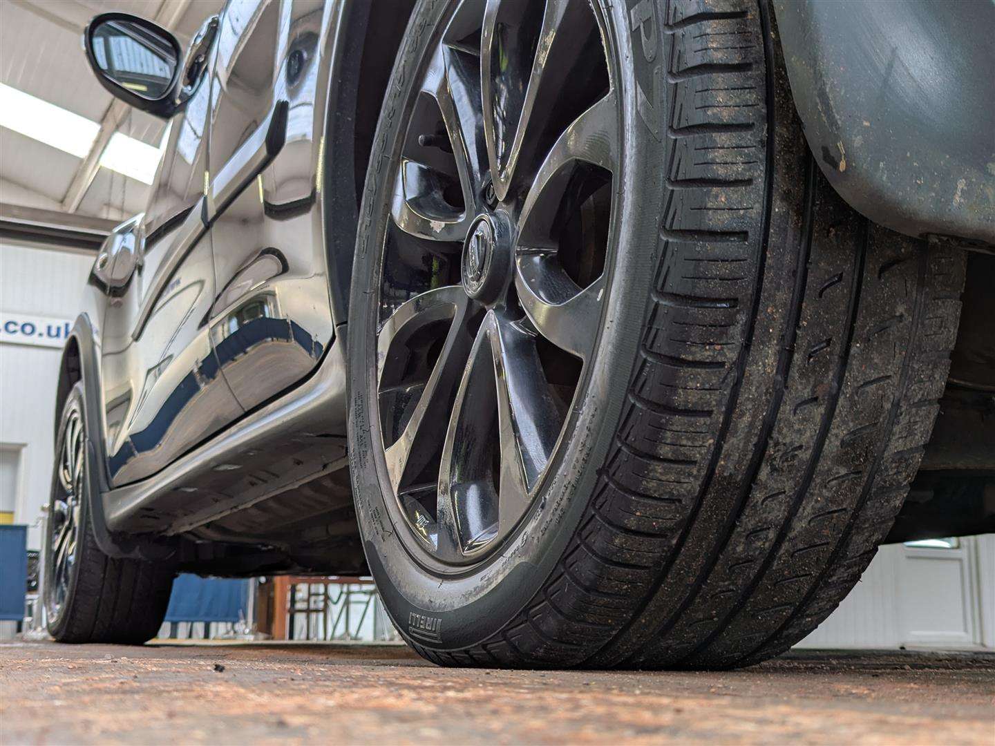 <p>2013 NISSAN JUKE TEKNA DCI</p>