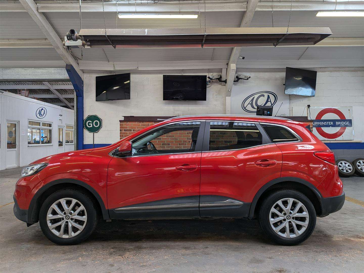 <p>2015 RENAULT KADJAR DYNAMIQUE NAV DCI</p>