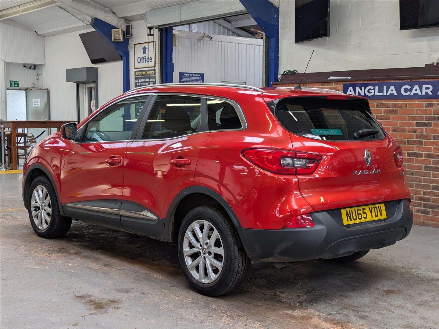 <p>2015 RENAULT KADJAR DYNAMIQUE NAV DCI</p>