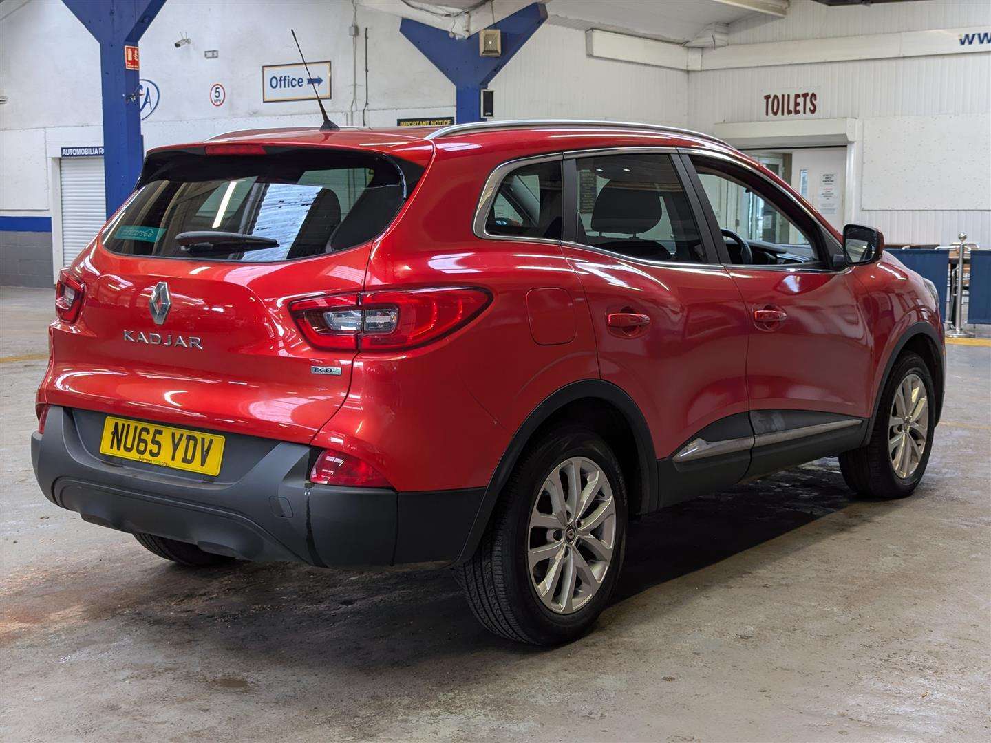 <p>2015 RENAULT KADJAR DYNAMIQUE NAV DCI</p>