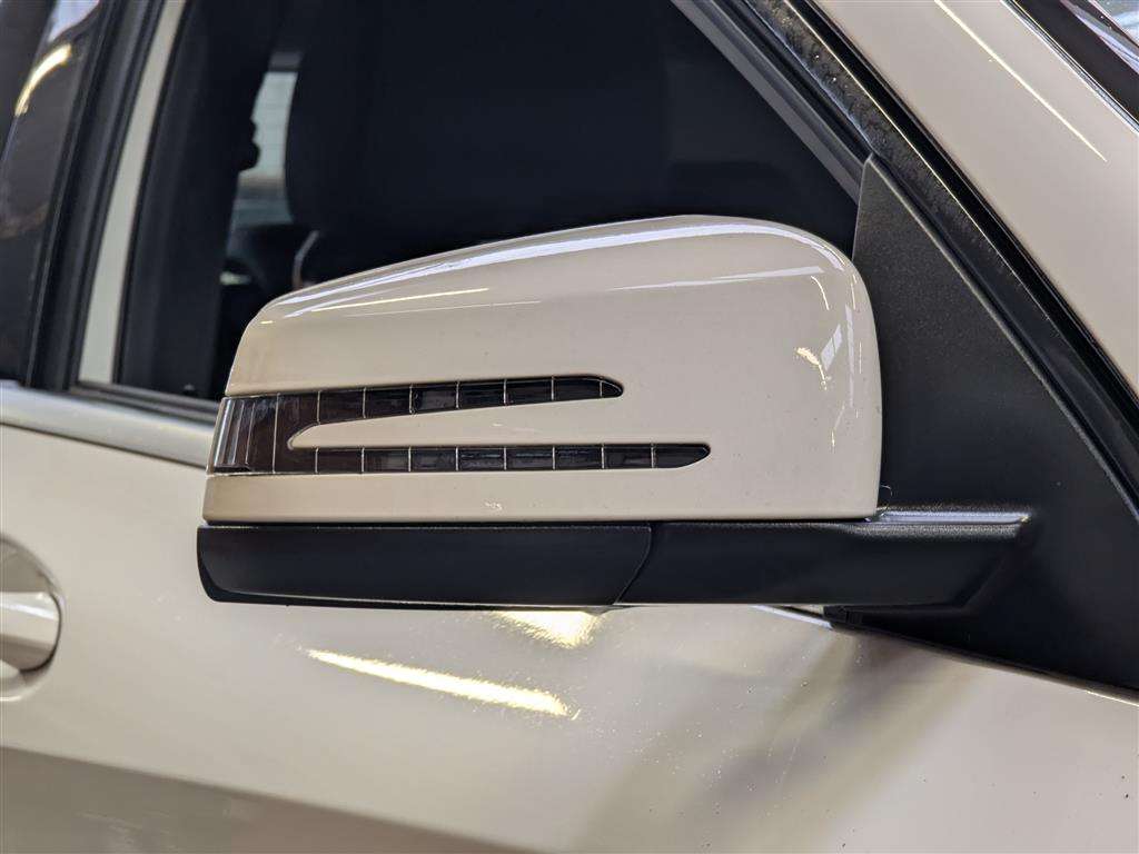 <p>2016 MERCEDES-BENZ A 180 D SPORT</p>