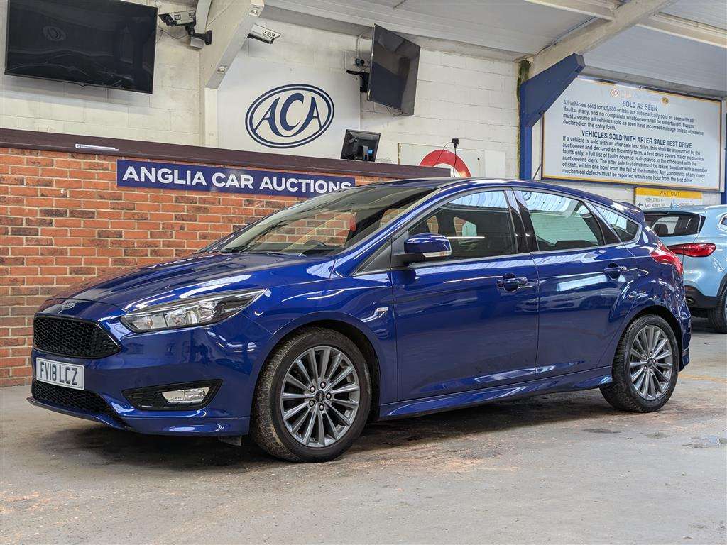 <p>2018 FORD FOCUS ST-LINE</p>