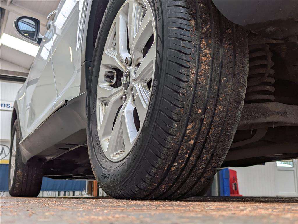 <p>2015 KIA SPORTAGE KX-2 CRDI</p>