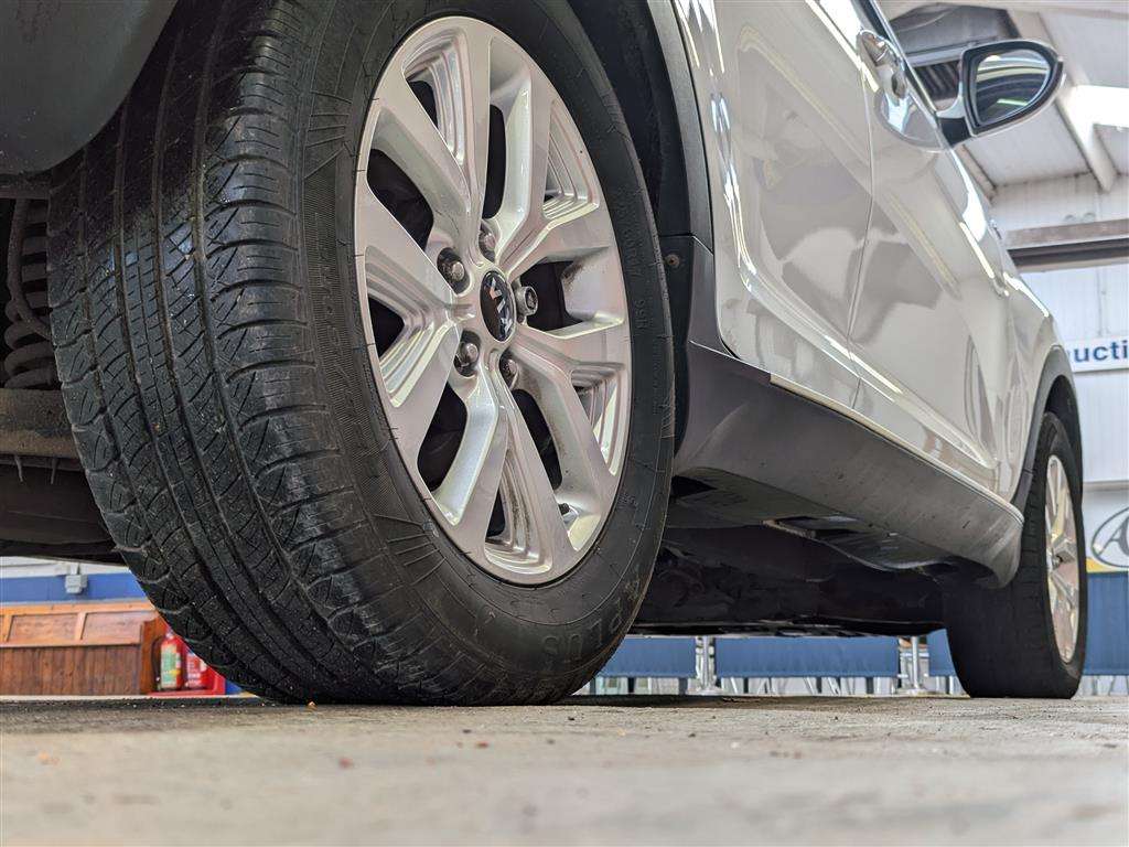 <p>2015 KIA SPORTAGE KX-2 CRDI</p>