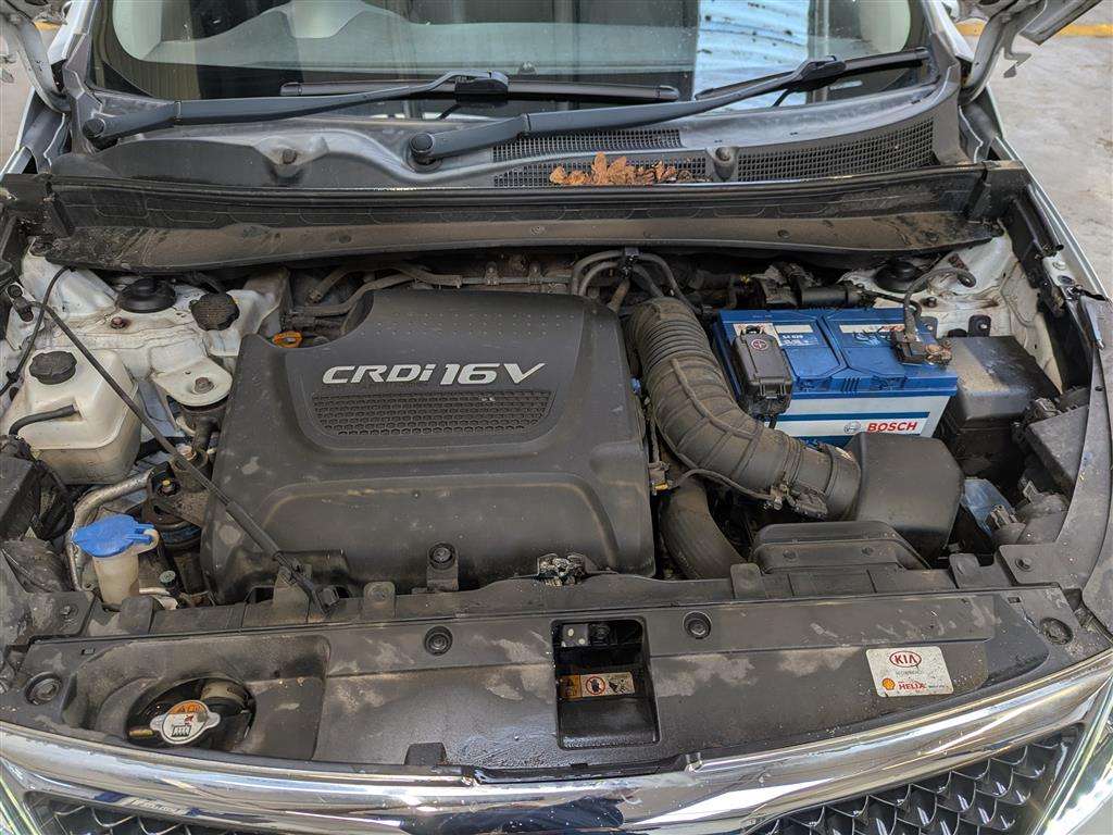 <p>2015 KIA SPORTAGE KX-2 CRDI</p>