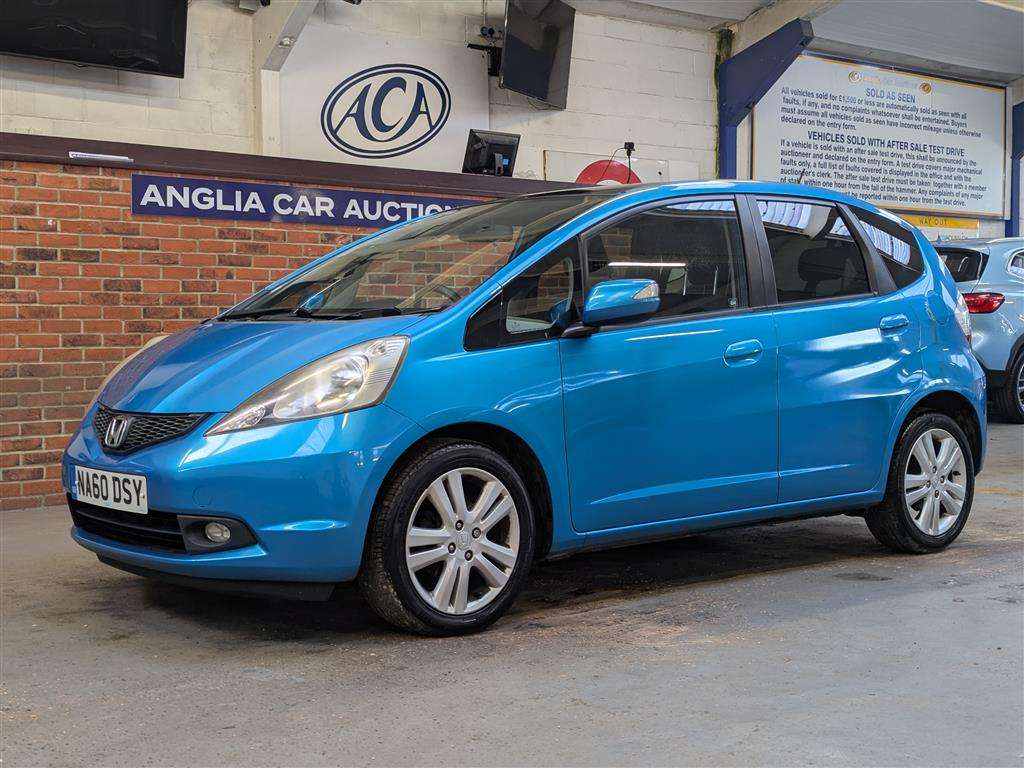 <p>2010 HONDA JAZZ I-VTEC EX</p>