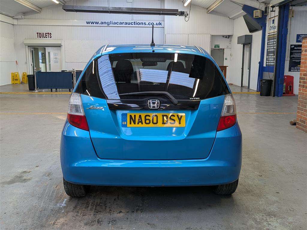 <p>2010 HONDA JAZZ I-VTEC EX</p>