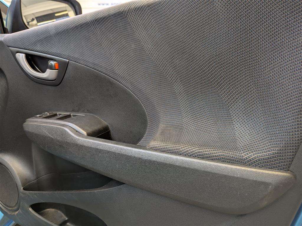 <p>2010 HONDA JAZZ I-VTEC EX</p>