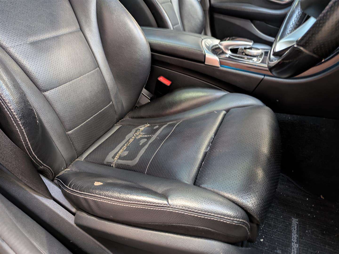 <p>2016 MERCEDES-BENZ C220 D SPORT PREMIUM AUTO</p>