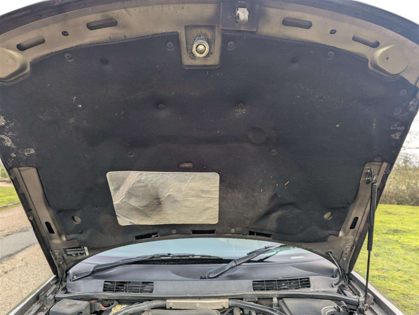 <p>2002 SAAB 9-3</p>