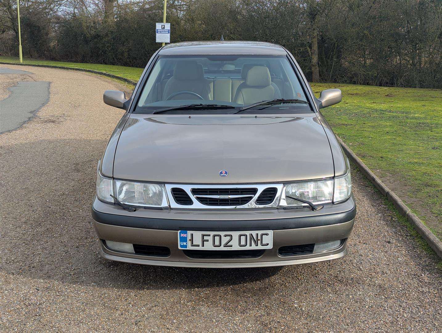 <p>2002 SAAB 9-3</p>