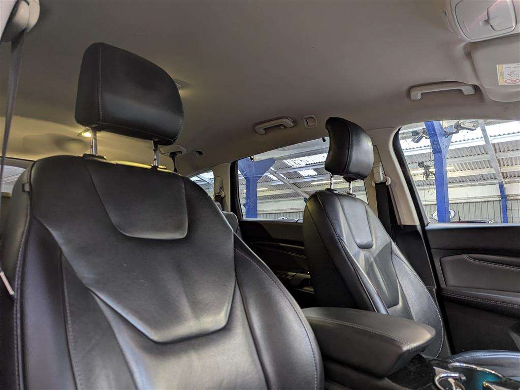 <p>2016 FORD S-MAX TITANIUM SPORT TDCI</p>