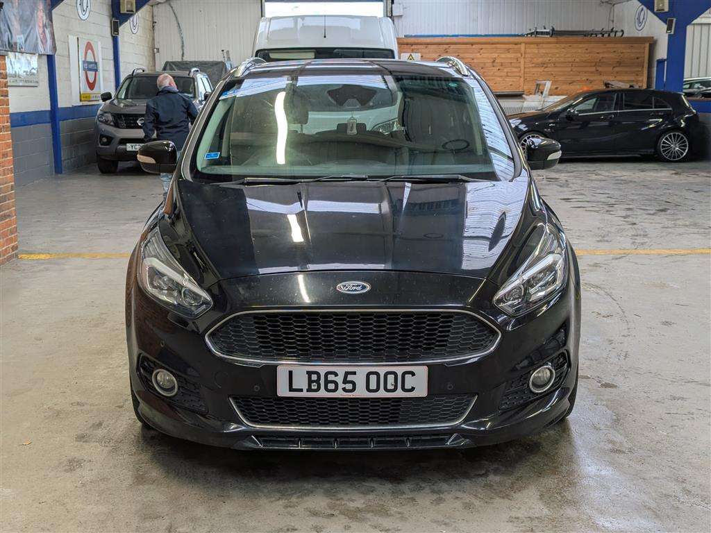 <p>2016 FORD S-MAX TITANIUM SPORT TDCI</p>