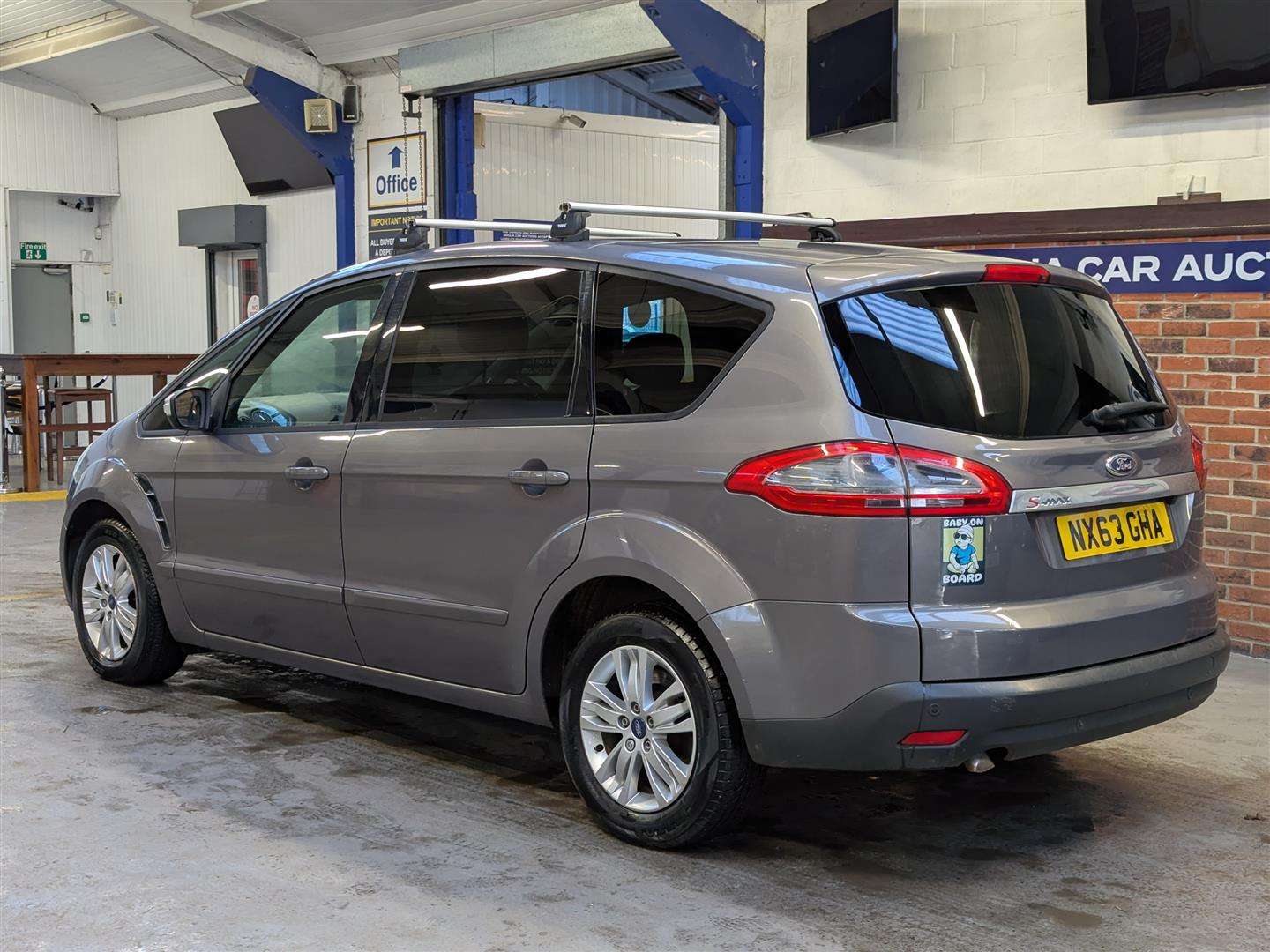 <p>2013 FORD S-MAX ZETEC TDCI</p>