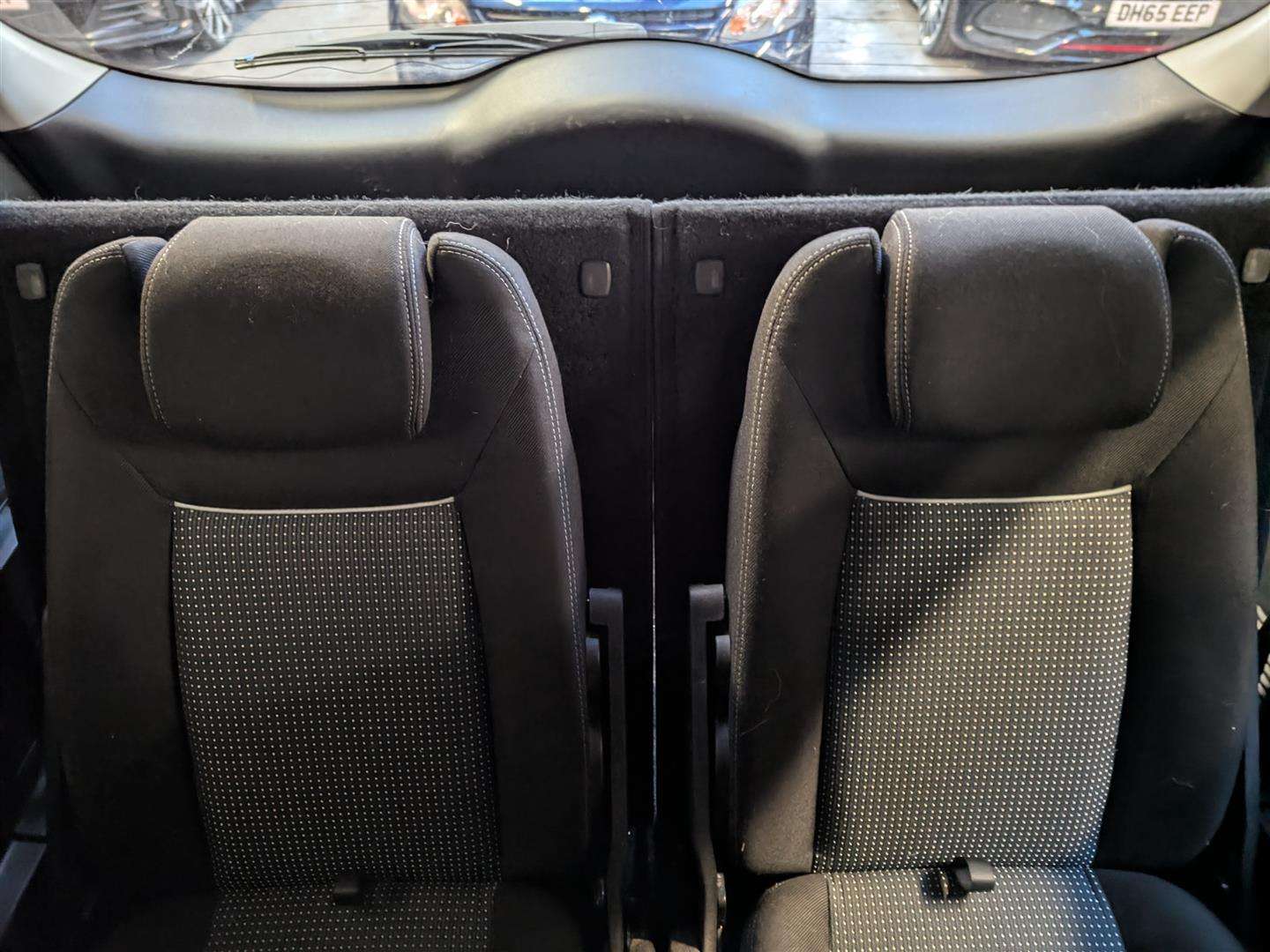 <p>2013 FORD S-MAX ZETEC TDCI</p>