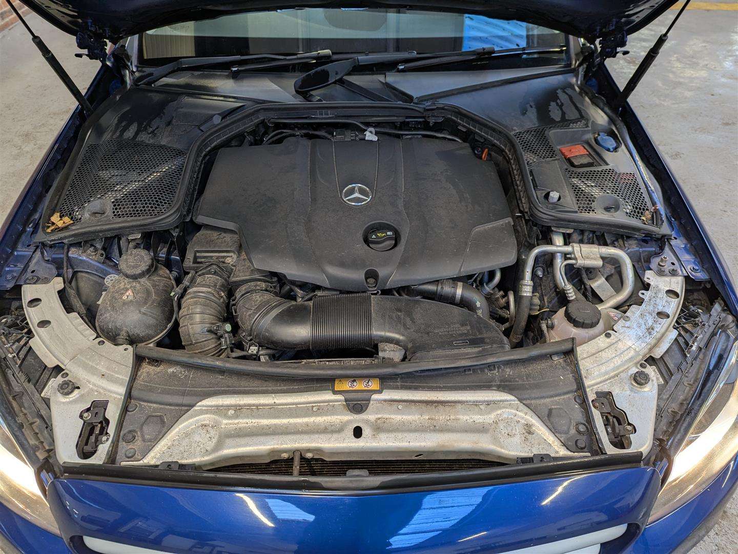 <p>2018 MERCEDES-BENZ C 220 SE EXECUTIVE EDITIO</p>