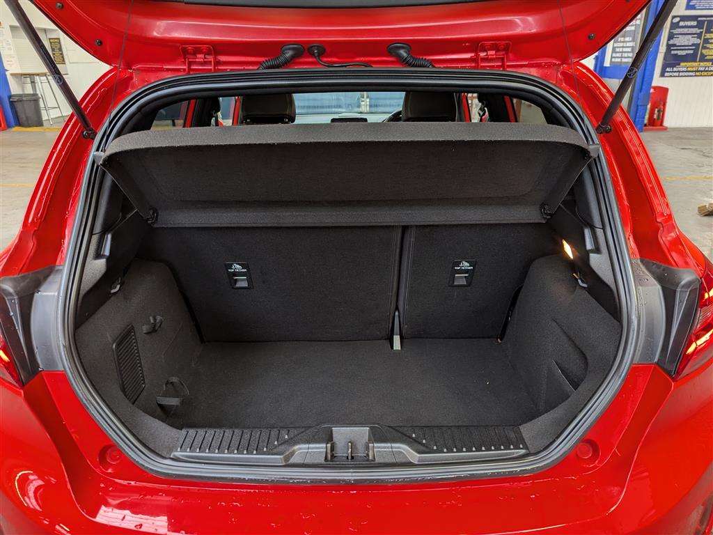 <p>2019 FORD FIESTA ST-LINE X TURBO</p>