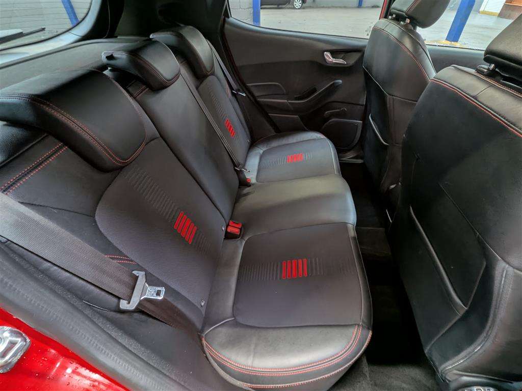 <p>2019 FORD FIESTA ST-LINE X TURBO</p>