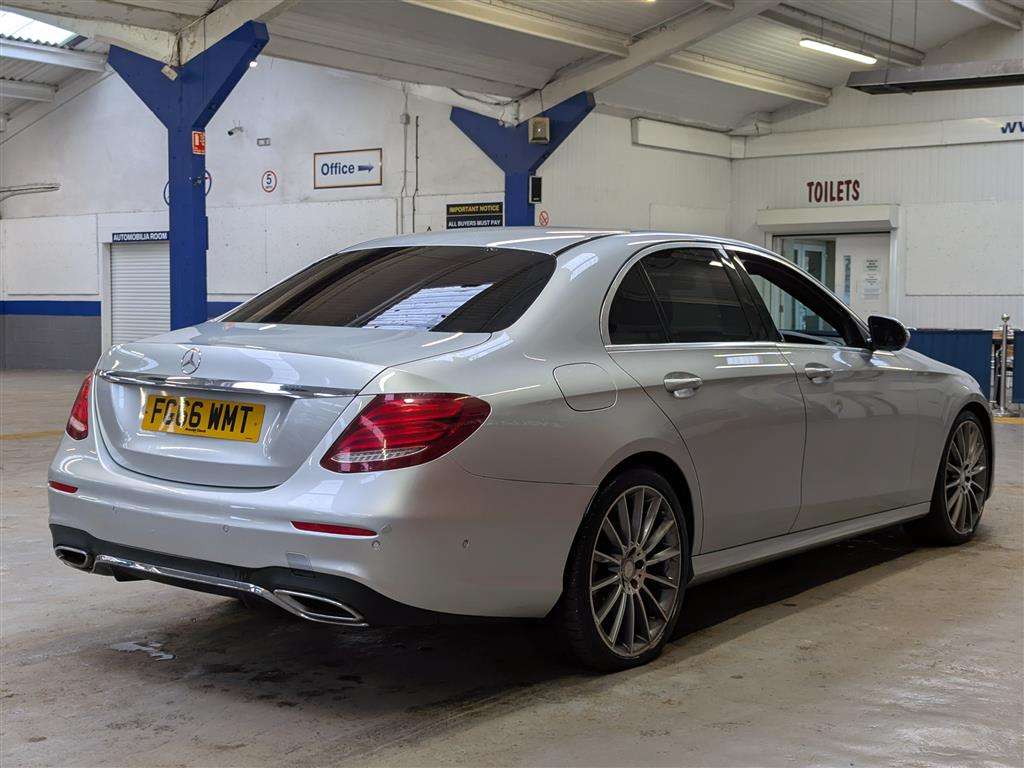 <p>2016 MERCEDES-BENZ E 220 D AMG LINE AUTO</p>