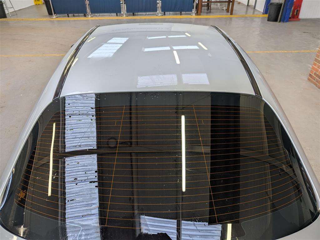 <p>2016 MERCEDES-BENZ E 220 D AMG LINE AUTO</p>