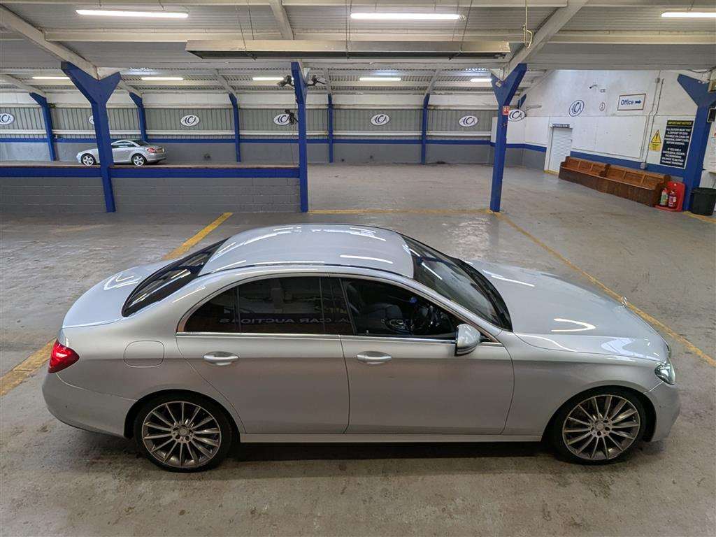 <p>2016 MERCEDES-BENZ E 220 D AMG LINE AUTO</p>