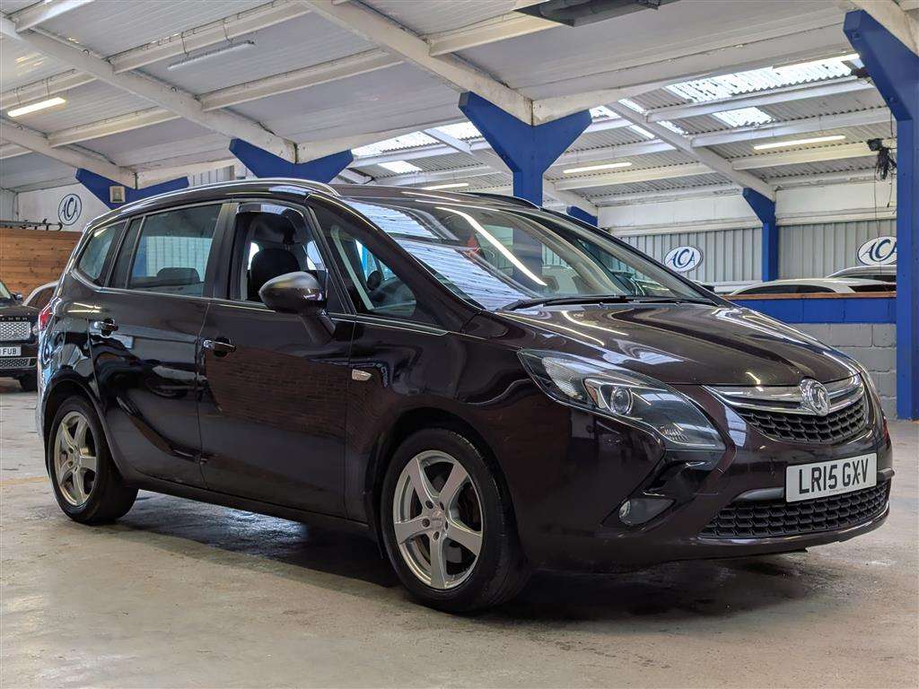 <p>2015 VAUXHALL ZAFIRA TOURER EXCLUSIV CD</p>